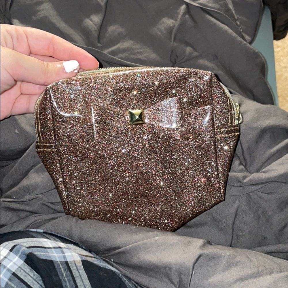 Makeup bag